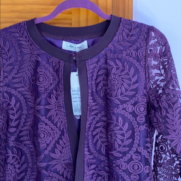 Lady Story embroidery purple top - Picture 2 of 6